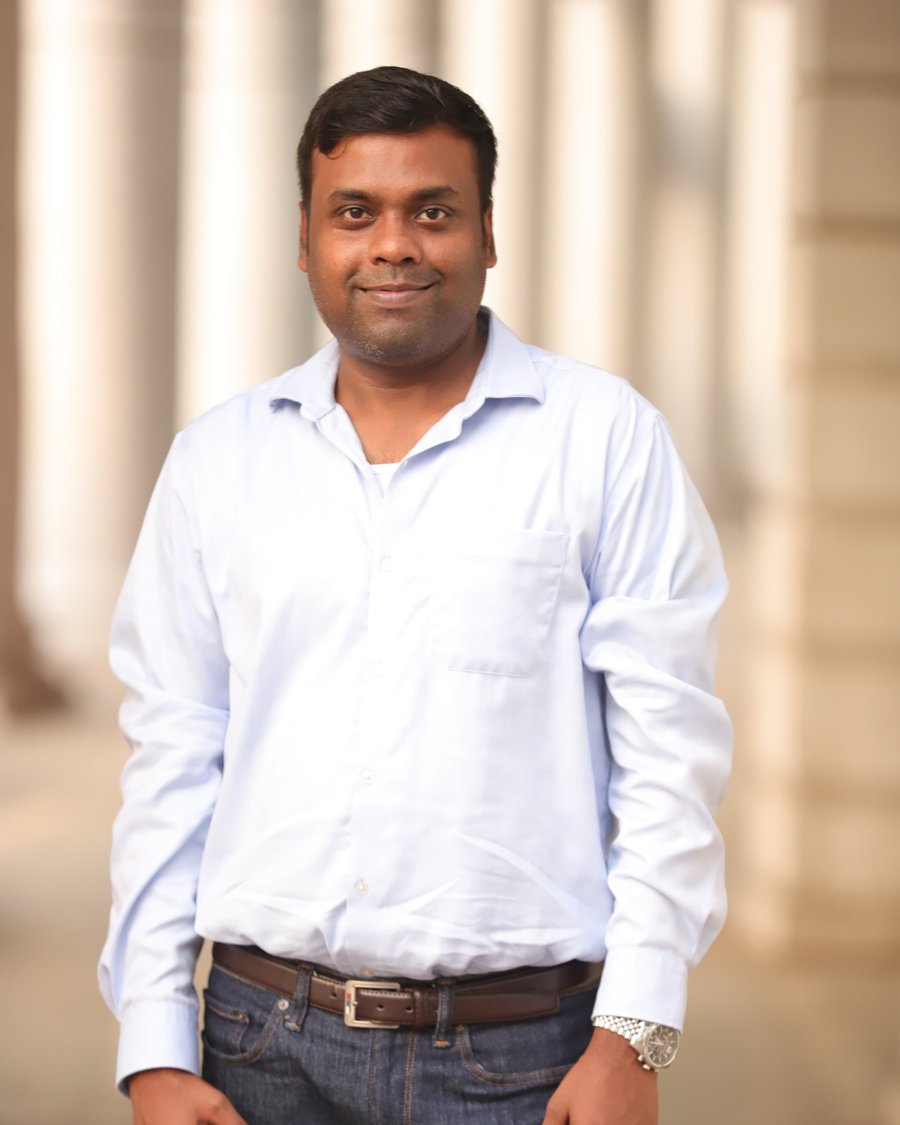 Deepak Kushwaha — IIM Lucknow